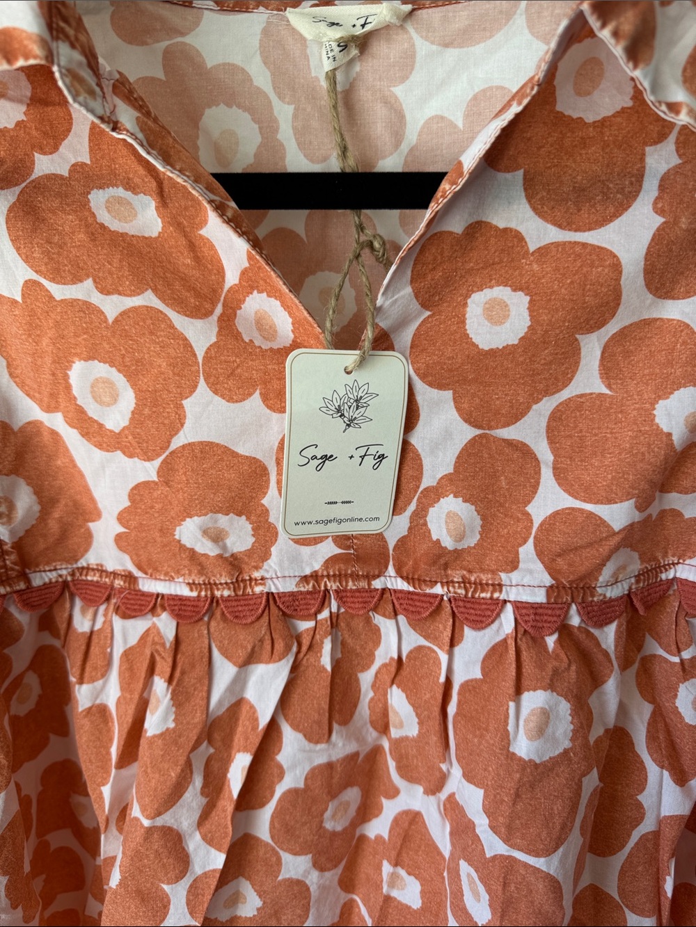 Women's Orange Floral Puff-Sleeve Blouse - Picture 2 of 3